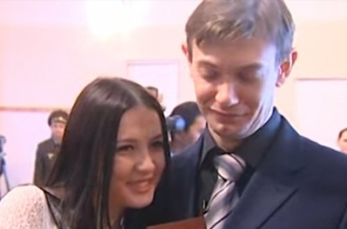 2 qonşusunu öldürən azərbaycanlı məşhur həbsxanada evləndi - VİDEO