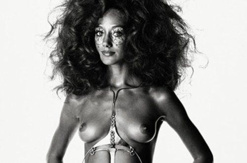 Modelləri künc-bucağa sıxışdıran MƏŞHUR – FOTOLAR