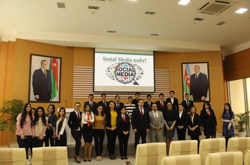 Binəqədi rayonunda IV İslam Həmrəylik Oyunlarının Sosial şəbəkələrdə təbliğat kampaniyası ilə bağlı toplantı keçirilib - FOTOLAR