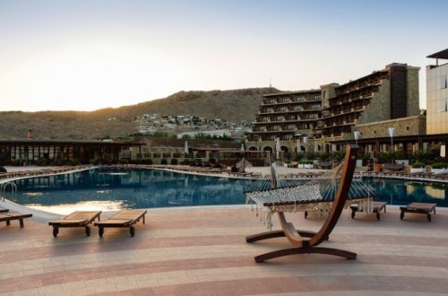 Bakıda dənizkənarı məşhur obyektlər sevgililərə qənim kəsilib: 