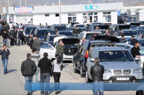 Qorxunc HADİSƏ: azyaşlının üstündən iki maşın keçdi, SAĞ QALDI - ANBAAN VİDEO