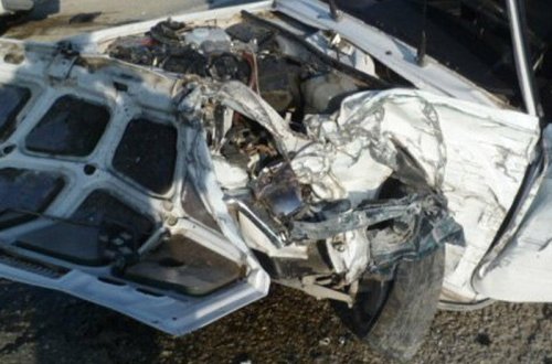 Azərbaycanda QORXUNC HADİSƏ - Avtomobil transformatora çırpıldı