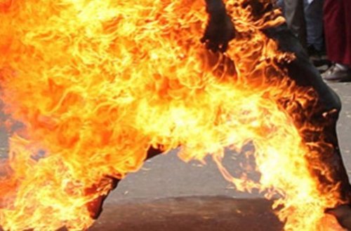 Əməkdar artist özünü yandırmaq istəyir - MİLLƏT VƏKİLİNƏ GÖRƏ... - FOTO