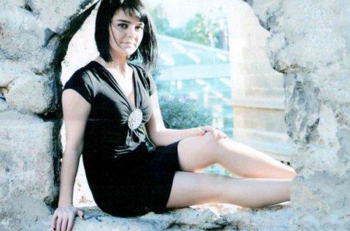 Qalmaqallı aktrisanın 2 aylıq körpəsi xəstəxanada öldü: “Həkimlər edib”