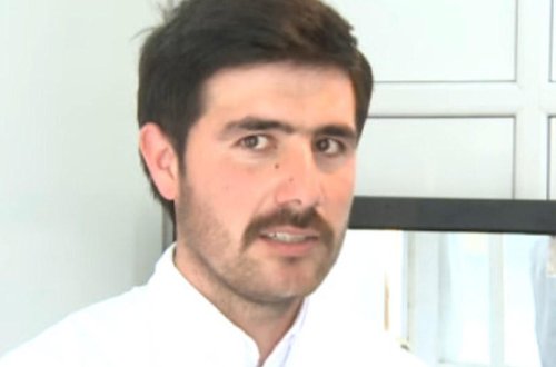  Azərbaycanda xeyirxah bərbər - Şəhid ailələrinə pulsuz xidmət göstərir - VİDEO