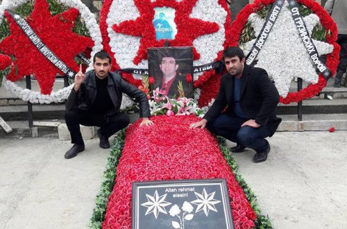 Rövşən Lənkəranskinin məzarı başında tikinti gedir - FOTO
