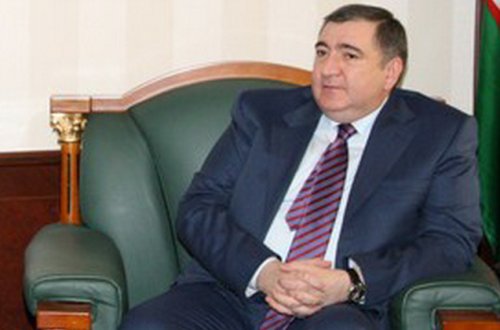 Fazil Məmmədovun işçilərinin ağlasığmaz dələduzluqlarının panoraması