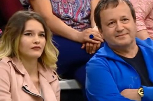 Ata qızını azərbaycanlı modellə evləndirmək üçün evlilik verilişinə gətirdi - VİDEO