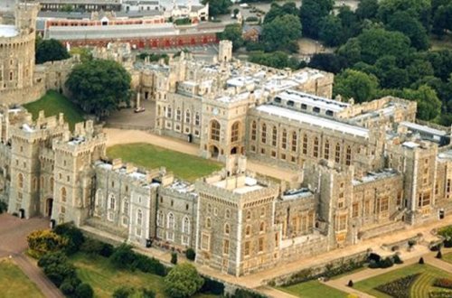 Kral sarayında fövqəladə toplantı: Şahzadə öldü? - İDDİA