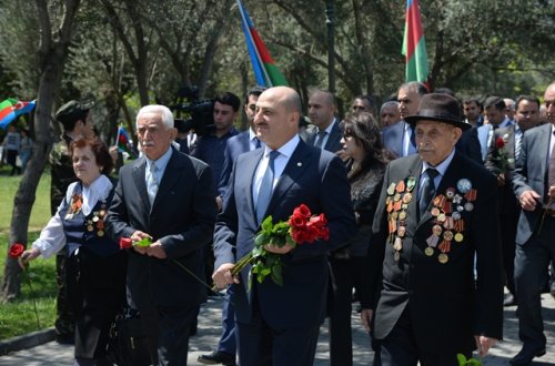 Nəsimi rayonunda II Dünya Müharibəsində tarixi Qələbənin 72-ci ildönümü qeyd olunub