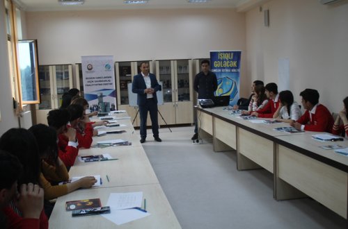 “Region gənclərinin kiçik sahibkarlıq fəaliyyətinə dəstək” adlı layihənin təlimlərinə start verilib