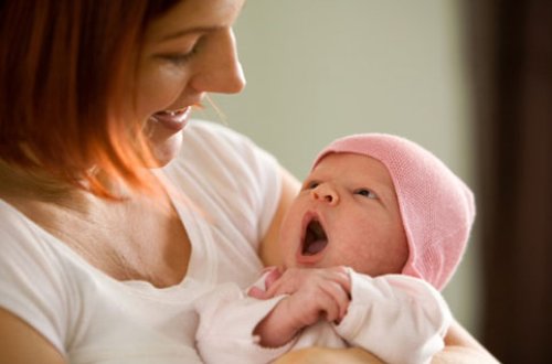 Analar körpələrinə niyə süd vermir? - 