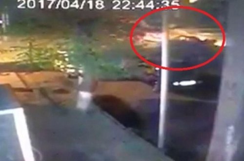 Sərxoş sürücünün bir ailəni məhv edən qəzasının görüntüləri - VİDEO