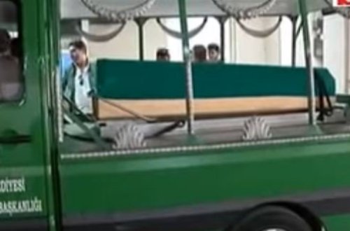 İbrahim Erkalın meyiti ailəsinə təhvil verildi - ÜRƏK DAĞLAYAN GÖRÜNTÜLƏR - VİDEO