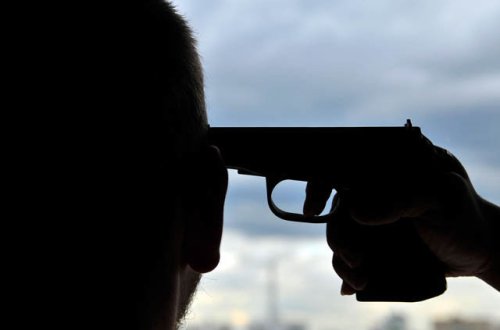 Vor-zakonlar azərbaycanlı məşhuru girov götürdü - FOTO