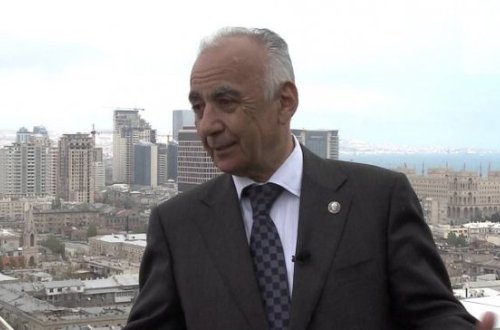 Hacıbala Abutalıbov bankın binasını sökdürdü, məhkəməlik oldu