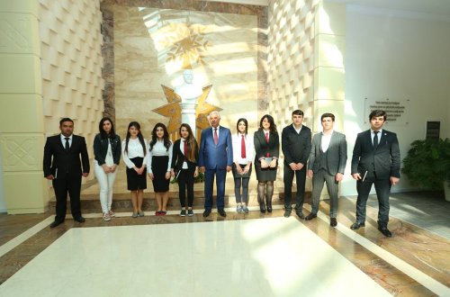 “ASAN könüllüləri”nin növbəti 9-cu qrupu Binəqədi Rayon İcra Hakimiyyətində təcrübə keçməyə başlayıblar