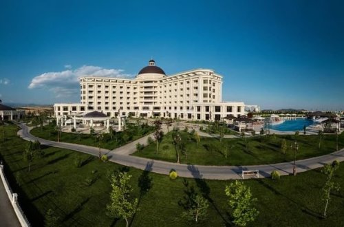 Azərbaycanda məşhur hotel bağlandı
