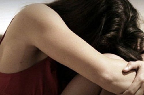 Bakıda BİABIRÇILIQ! Sevgilisi 25 yaşlı qızı zorladı