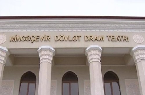 Teatrda əlbəyaxa DAVA: Əməkdar artistin başını yardılar - FOTO