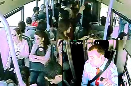 Sərnişin avtobusun hərəkətini ləngitdi, sürücünü söydü, amma... - VİDEO