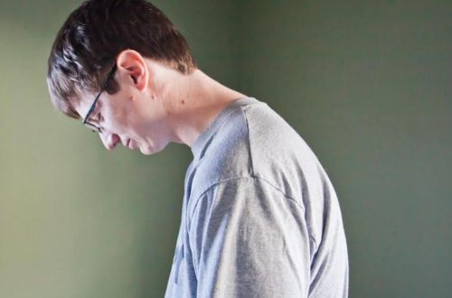 “Dilənçi pozası”ndan xilas olmaq istəyirsizsə… - VİDEO