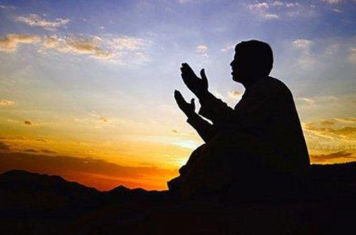 Bu gecə niyyət axşamıdır, sabah isə Ramazan ayının biridir