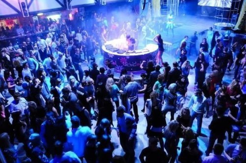 Bakının tanınmış gecə klubunda DAVA: 5 nəfər...