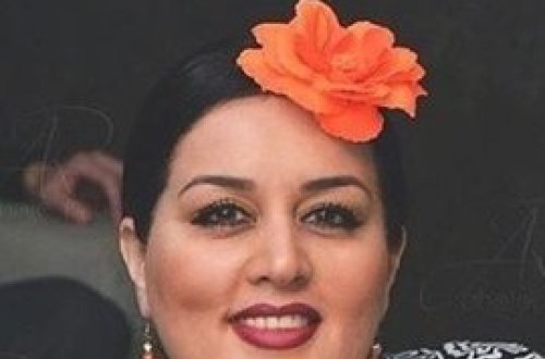 Elzaya şeir yazan məşhuru sizdə tanıyın