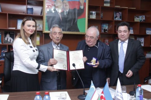 Şair Camal Kamalın 80 illik yubileyi Bakıda qeyd olunub