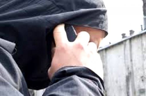 ƏGƏR SİZƏ NAMƏLUM NÖMRƏDƏN ZƏNG EDİB, SORUŞURLARSA: 