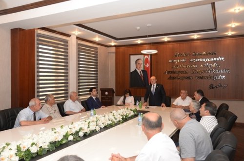 Nəsimi rayonunda 15 iyun Qurtuluş günü ərəfəsində  Qarabağ müharibəsi veteranları, əlilləri və şəhid ailələri ilə görüş keçirilib