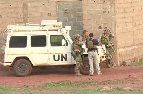 TERRORÇULAR OTELƏ SOXULDULAR: 2 ÖLÜ - VİDEO