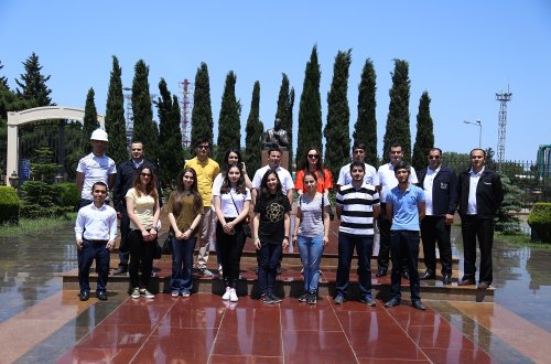 Gənclər Təşkilatlarının nümayəndələri Heydər Əliyev adına Bakı Neft Emal Zavodu ilə yaxından tanış olublar