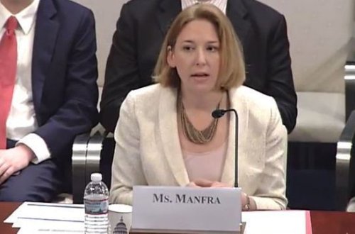 ABŞ RƏSMISI: RUSIYALI HAKERLƏR 21 ŞTATDA SEÇKI KOMISSIYALARININ SISTEMLƏRINƏ HÜCUM EDIBLƏR