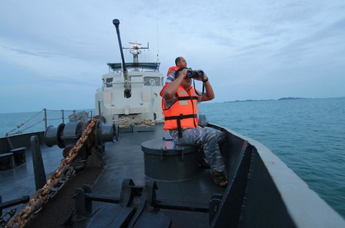 KOLUMBIYADA 150 NƏFƏRLIK TURIST GƏMISI BATIB - ÖLƏNLƏR VAR