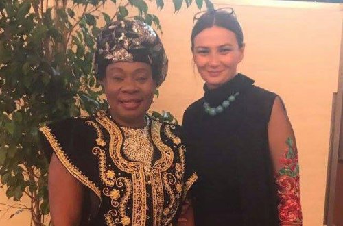 MILLƏT VƏKILI MALAVI, KAMERUN VƏ SENEQAL MILLƏT VƏKILLƏRI ILƏ KÖÇKÜN QADINLARDAN DANIŞIB