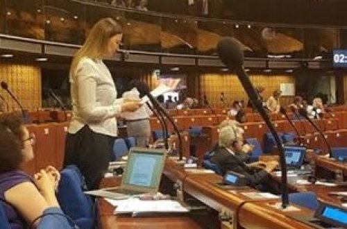 Qənirə Paşayevadan erməni deputatlara: “Siz öz işğalçı ölkənizdən danışın”