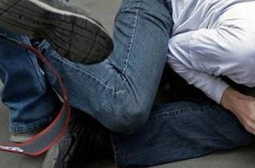 XIRDALANDA 64 YAŞLI KIŞI DOSTU TƏRƏFINDƏN DÖYÜLÜB