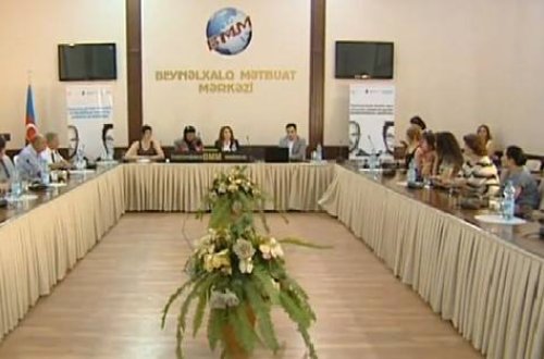 “Təhsilin idarə olunması sahəsində gender bərabərliyi” mövzusunda tədbir keçirilib - FOTOLAR