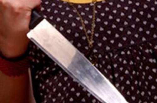 BAKIDA QADIN SEVGILISINI BIÇAQLADI