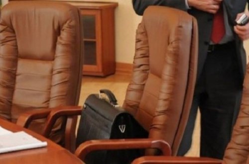 SON DƏQİQƏ: Prezident korrupsiyaya görə naziri vəzifəsindən qovdu - RƏSMİ