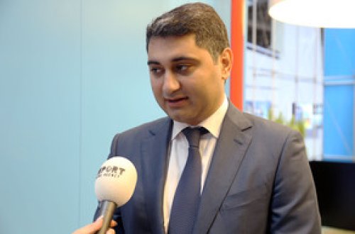 Zaur Qəhrəmanov: 