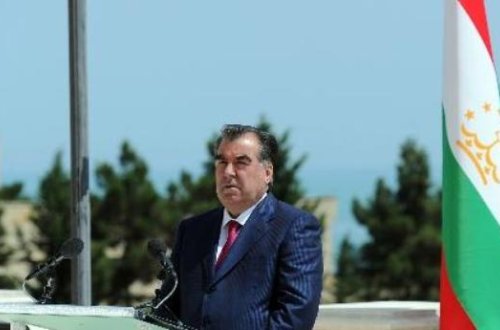 Prezidenti saqqal və hicaba qarşı çağırış etdi