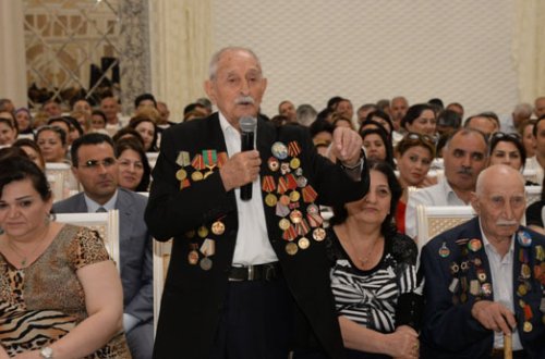 Nəsimi rayonunda “Azərbaycan ideologiyasının tarixi kökləri” mövzusunda rayon ictimaiyyətinin nümayəndələri ilə görüş keçirilmişdir