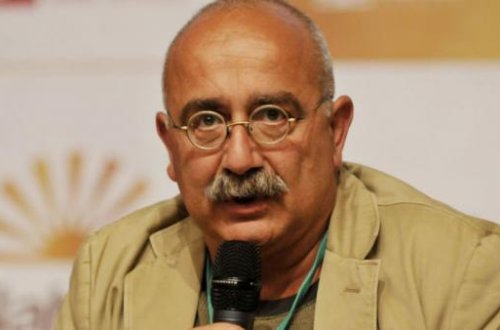 Türkiyədə erməni yazıçı həbsxanadan qaçdı - 