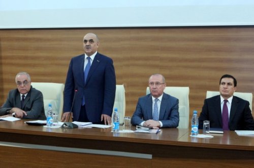 Səlim Müslümov nazirliyin vəzifəli şəxslərini CƏZALANDIRDI