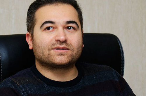“Bütün otel həyətdədir” - İlkin zəlzələdən yazdı