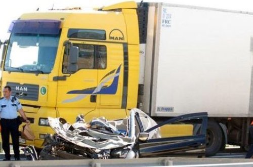 Azərbaycanlı sürücü Türkiyədə qəza törətdi: 4 ölü, 2 yaralı - VİDEO + FOTO