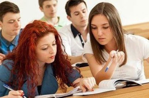 Yanğın baş verən binada imtahanda olan tələbələrlə bağlı – QƏRAR